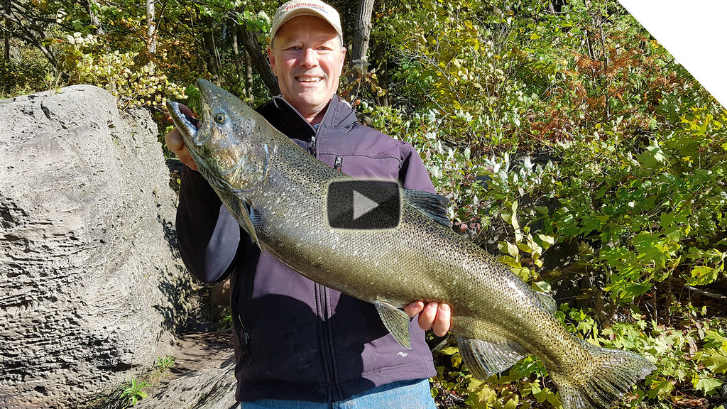 Casting for Fall Salmon from the Niagara River Shoreline