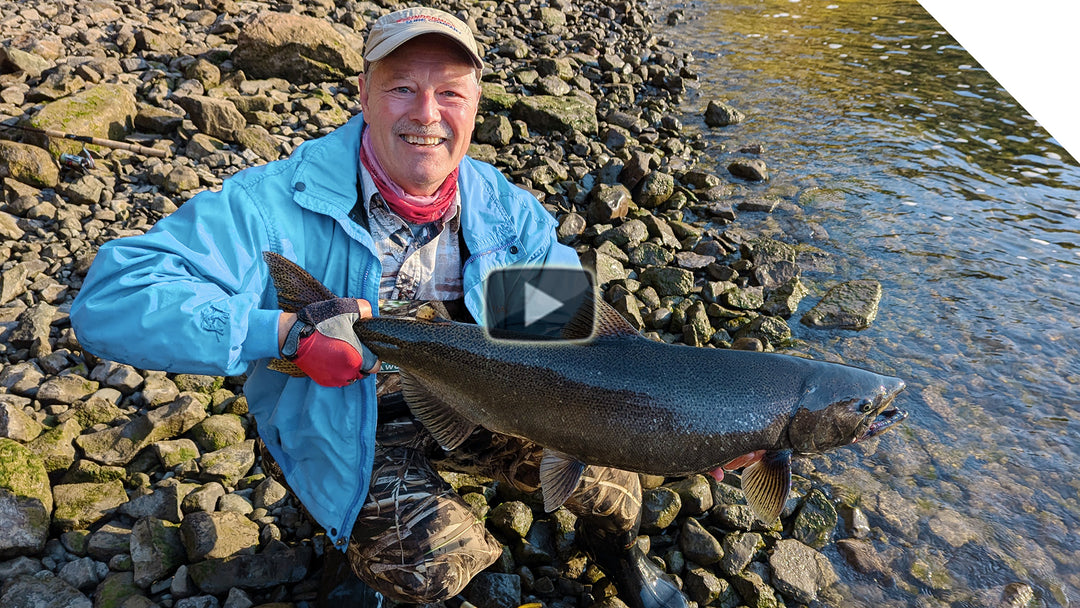 Shore fishing for Salmon - Stingeye Spinner