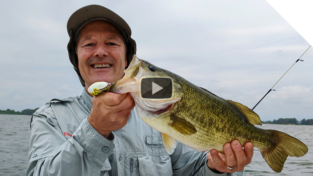 Largemouth bass and pike fishing with Peeper Frog top water lure